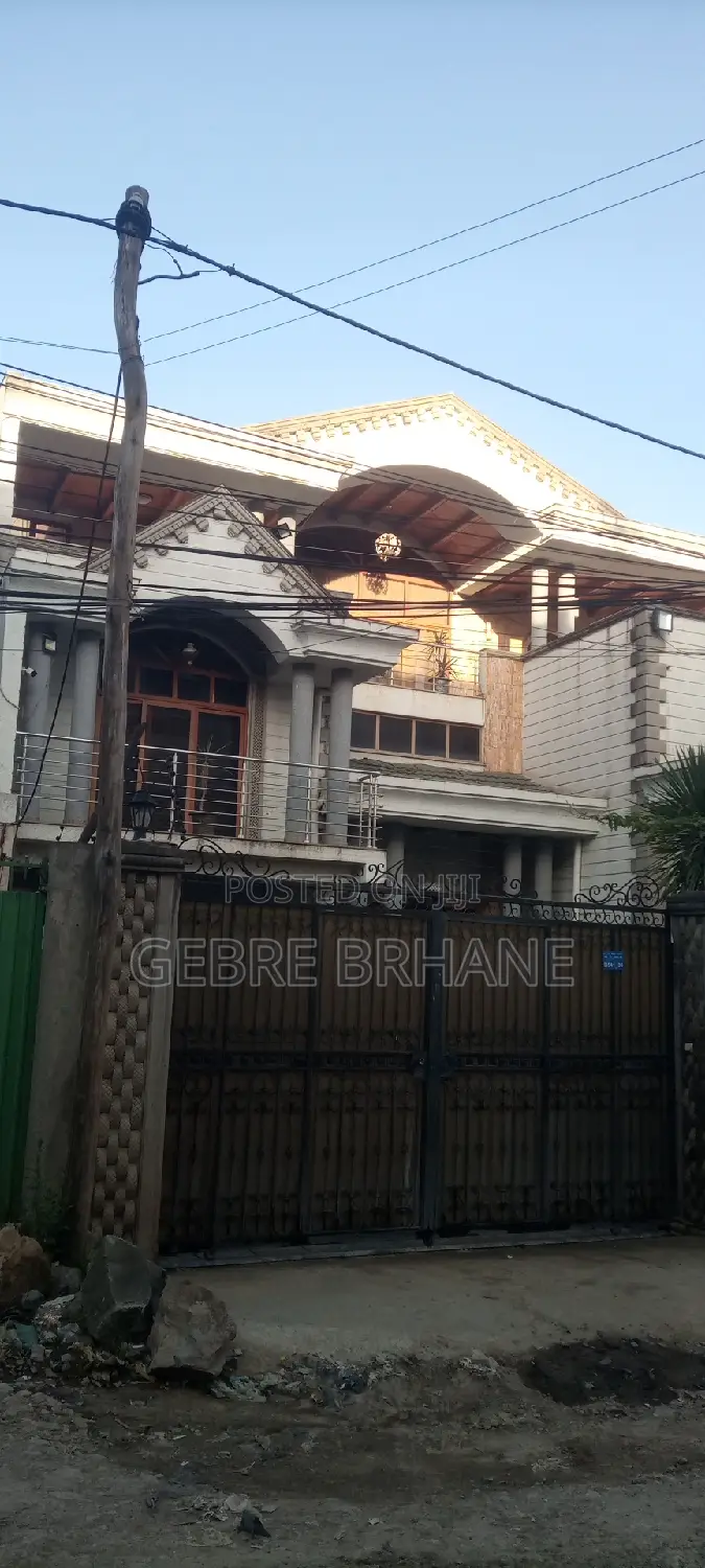 6bdrm House in G+1, Yeka for rent