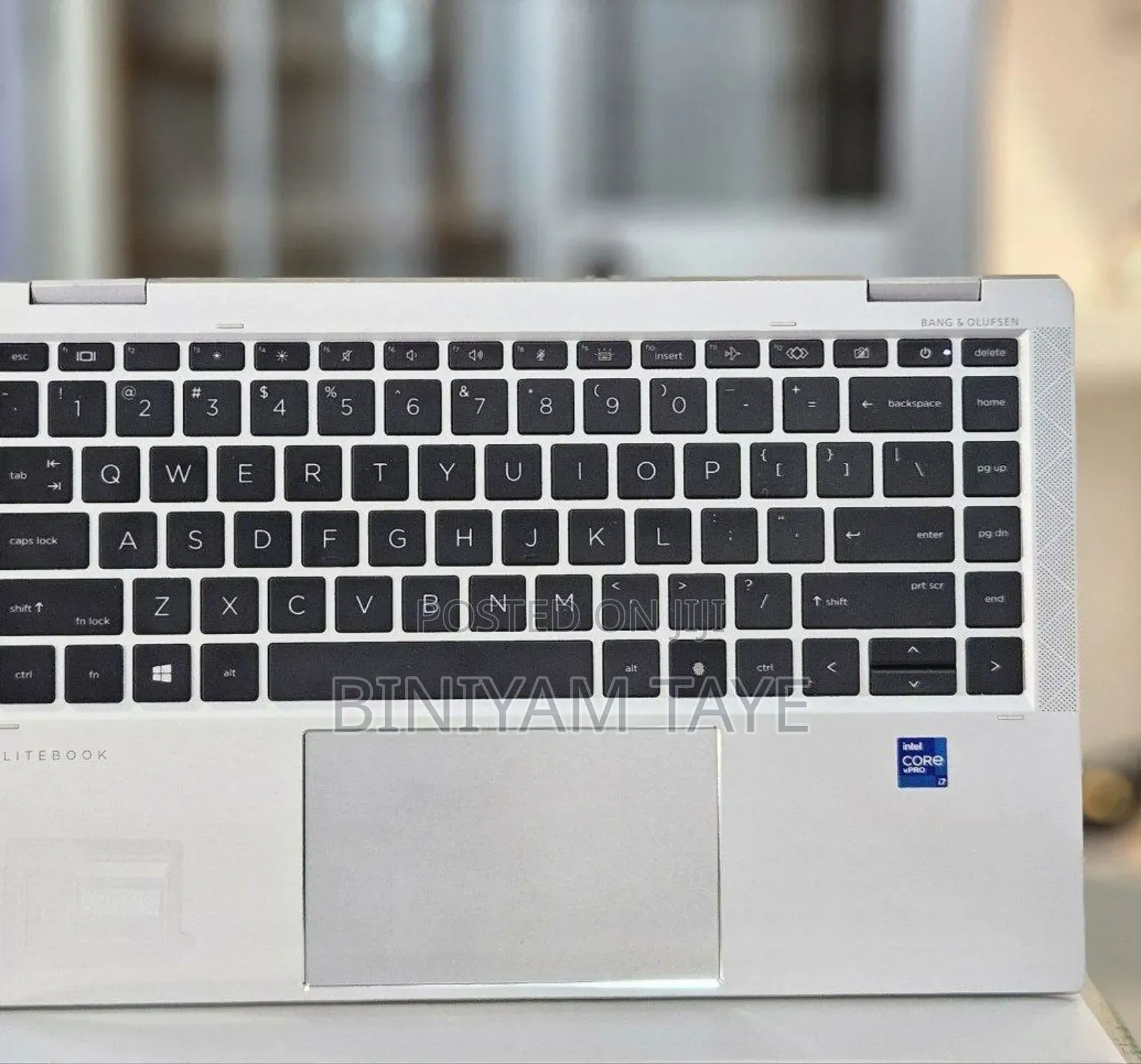 New Laptop HP EliteBook 1040 G8 16GB Intel Core I7 SSD 512GB
