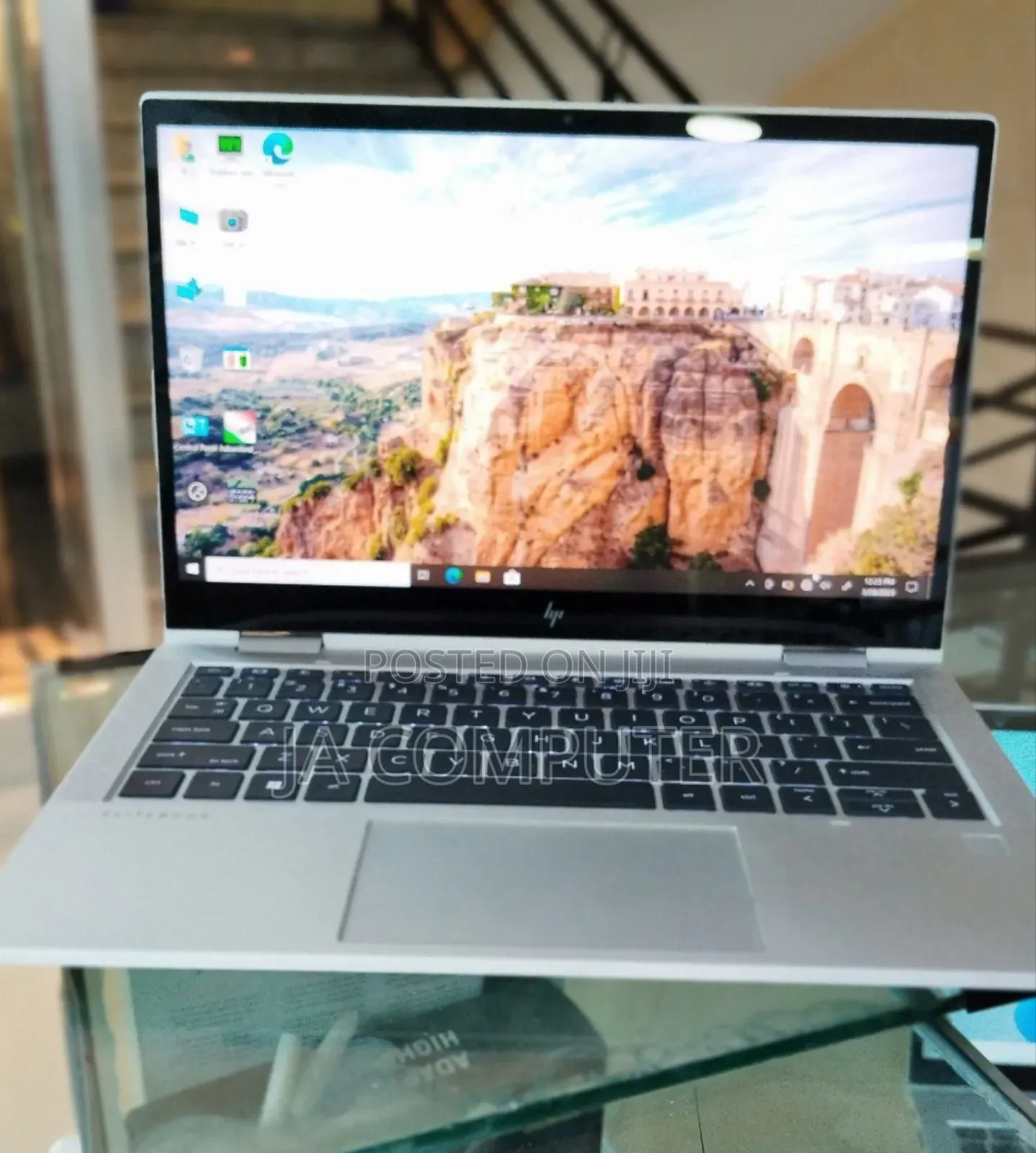 New Laptop HP EliteBook 1040 G8 16GB Intel Core I7 SSD 512GB