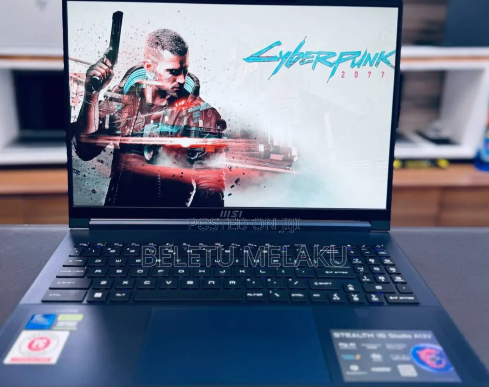 New Laptop MSI Stealth 16 AI Studio 32GB Intel Core I7 SSD 1T