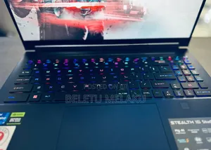 New Laptop MSI Stealth 16 AI Studio 32GB Intel Core I7 SSD 1T