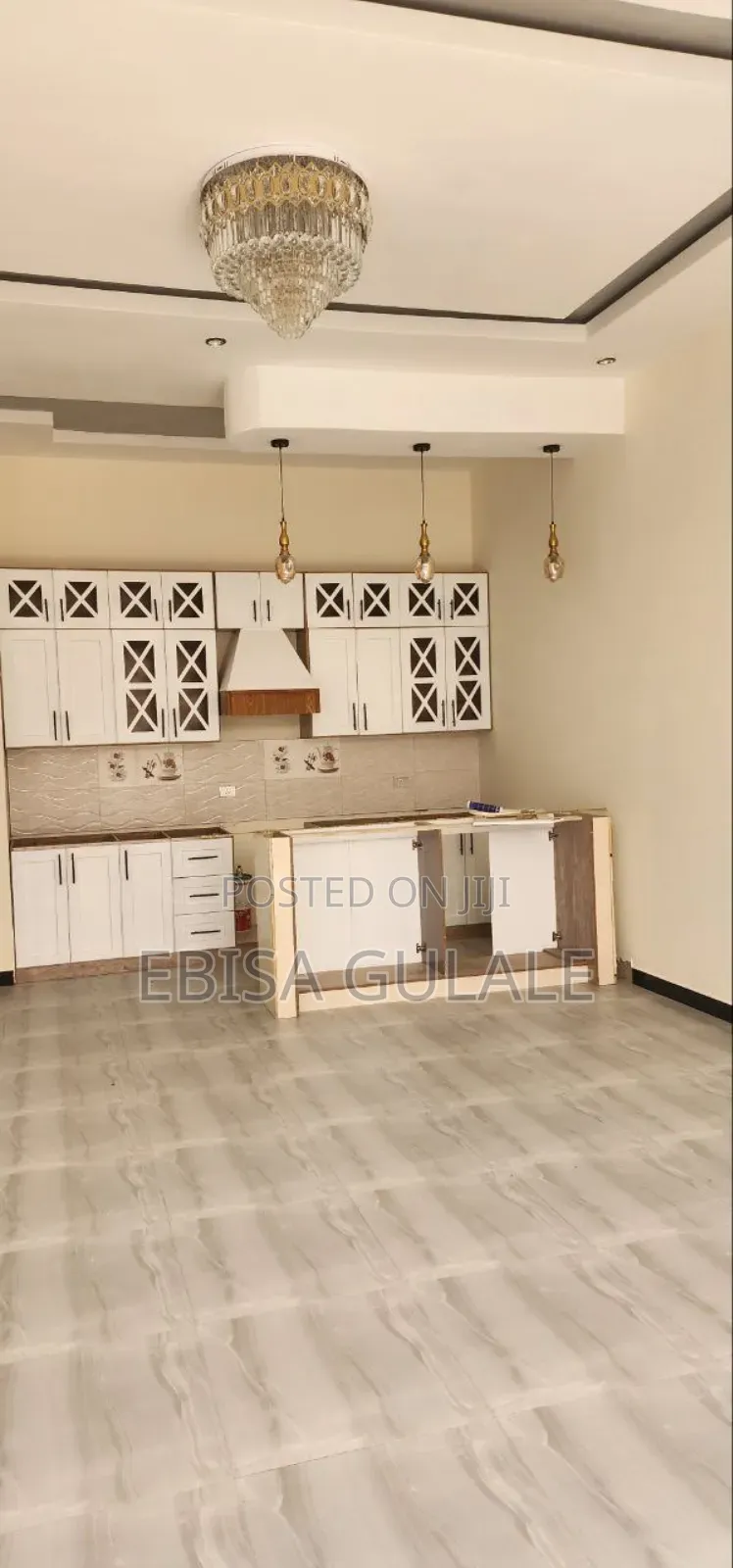 Furnished 4bdrm Apartment in Yeka for sale
