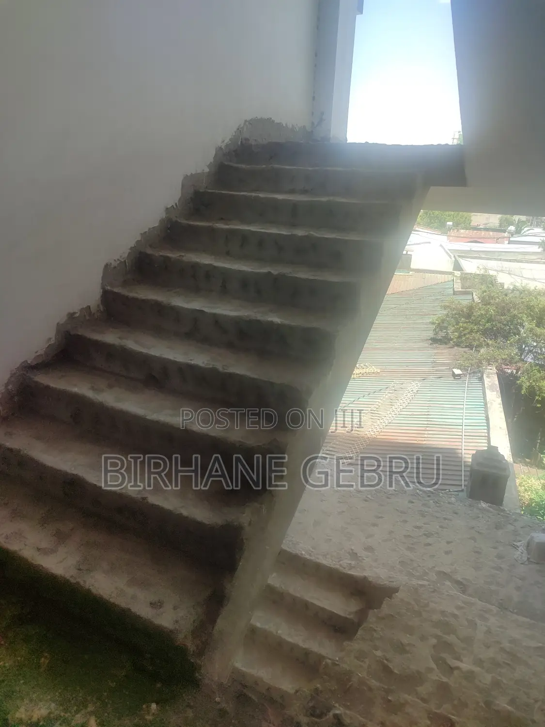 G+7 Apartiment Rent for Business