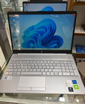 New Laptop HP Stream Notebook 16GB Intel Core I5 SSD 512GB
