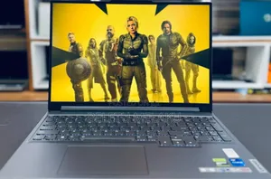 New Laptop Lenovo Y70 16GB Intel Core I7 SSD 1T