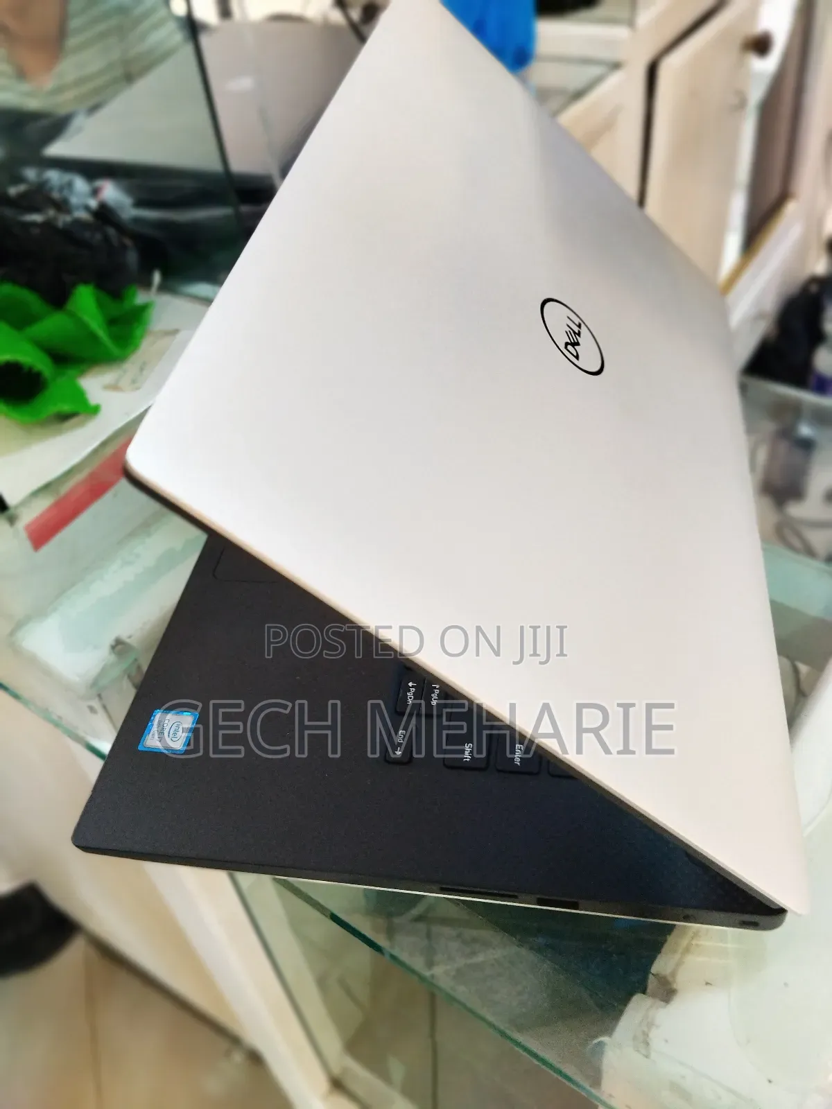 New Laptop Dell XPS 15 12GB Intel Core I7 SSD 512GB