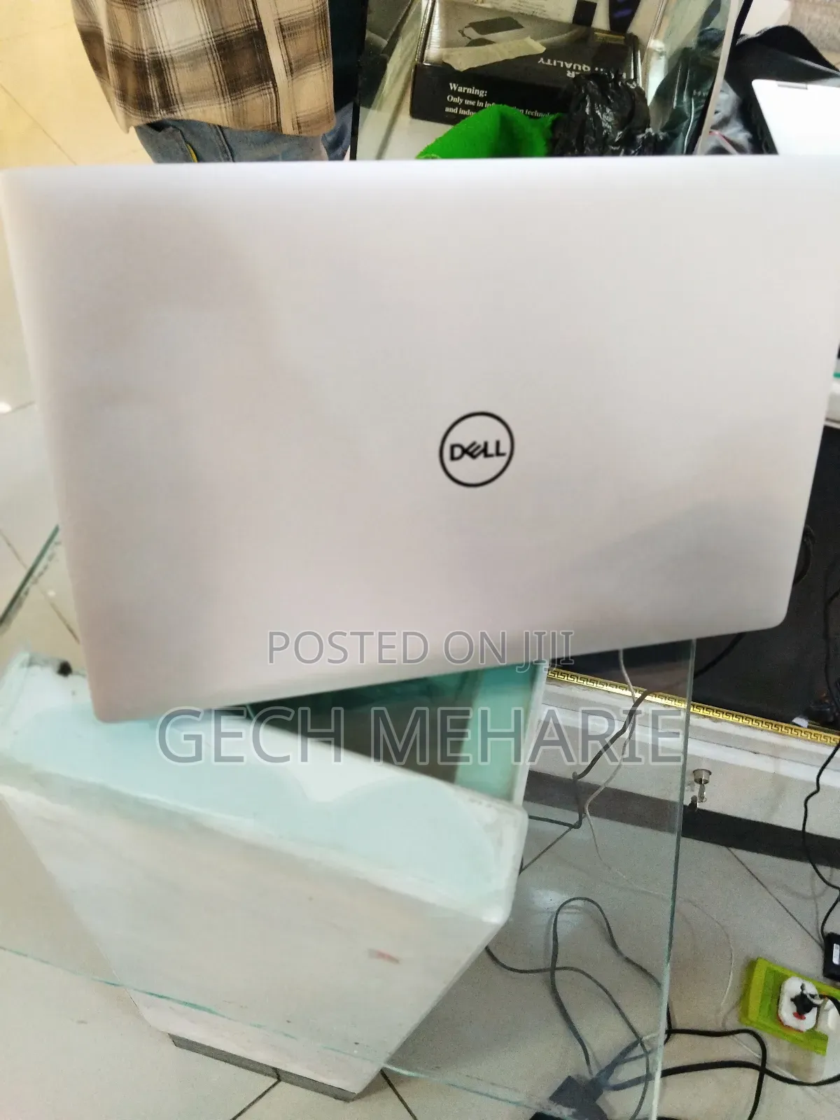 New Laptop Dell XPS 15 12GB Intel Core I7 SSD 512GB