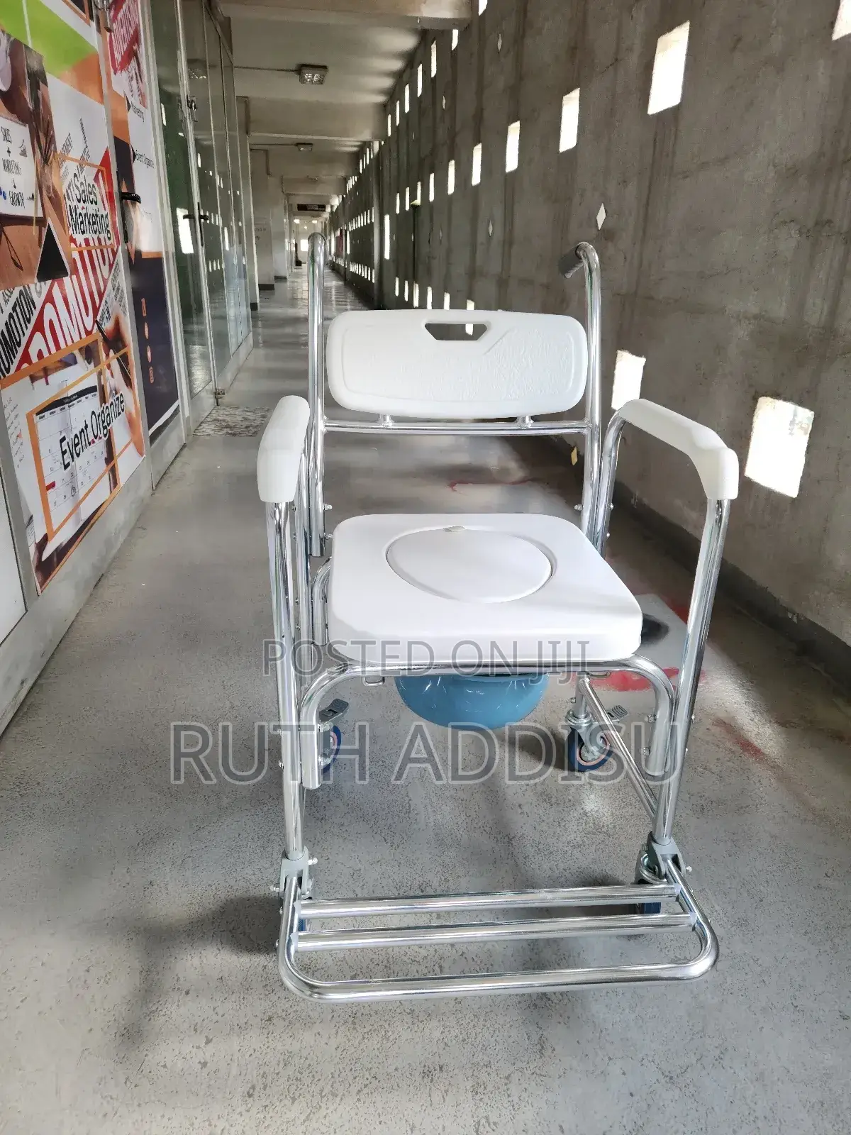 Commode Mini Wheel Chair1፯commode Wheel Chair Commode Chair