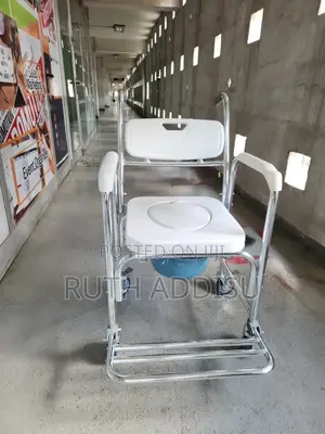 Photo - Commode Mini Wheel Chair1፯commode Wheel Chair Commode Chair