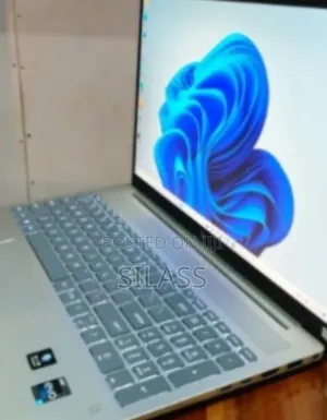 New Laptop HP Pavilion 15 16GB Intel Core i7 SSD 1T