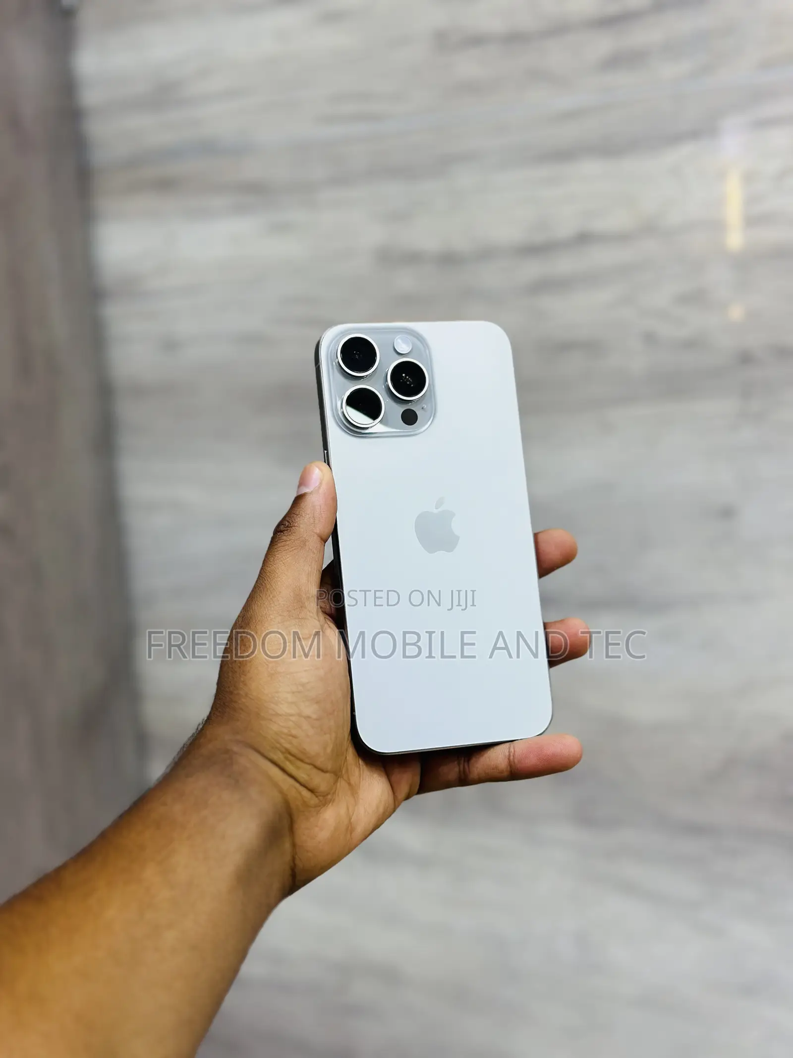 Apple iPhone 15 Pro Max 256 GB