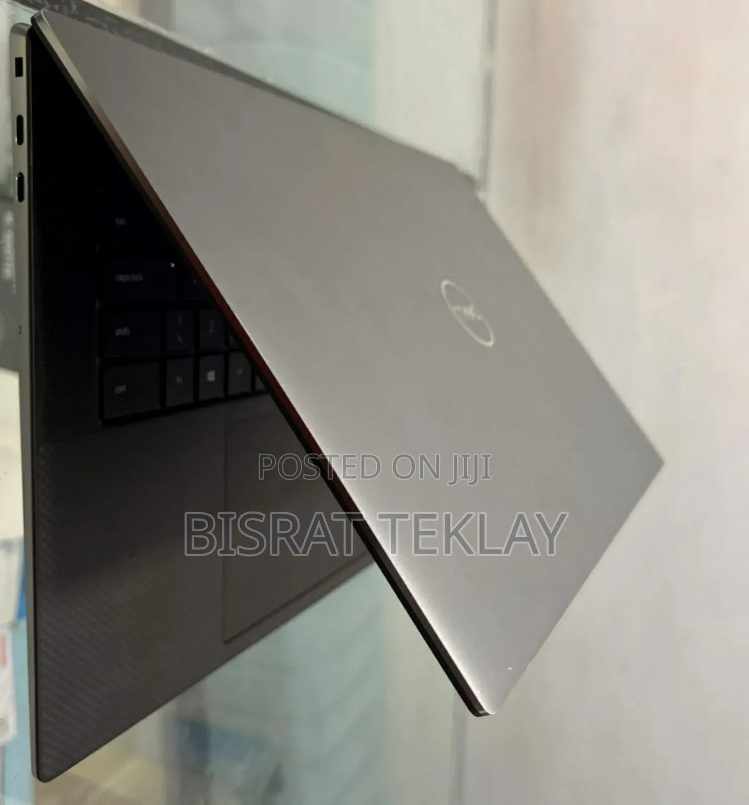 New Laptop Dell Precision 5550 16GB Intel Core I7 SSD 512GB