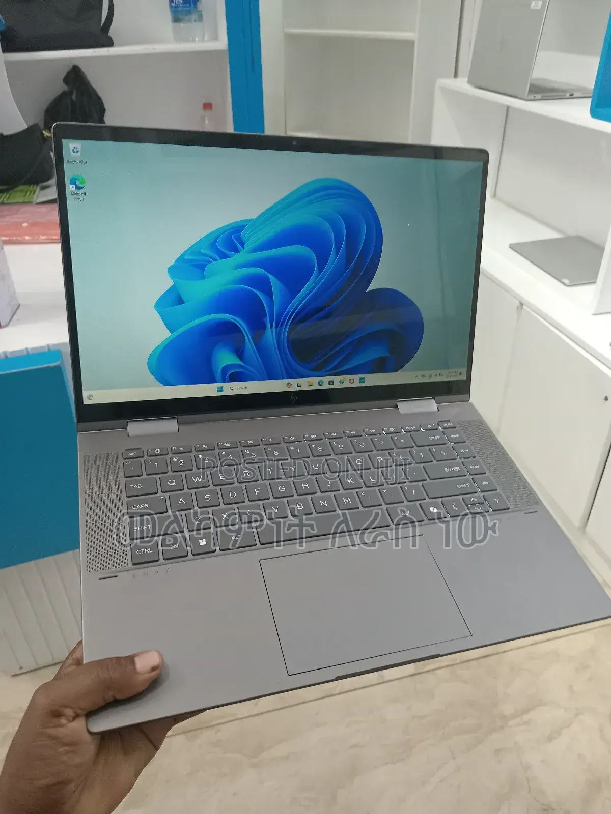 New Laptop HP Envy X360 32GB Intel Core Ultra 7 SSD 1T