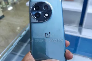 New OnePlus 11 256 GB Blue