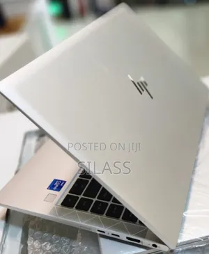 New Laptop HP EliteBook 840 G8 16GB Intel Core i7 SSD 512GB