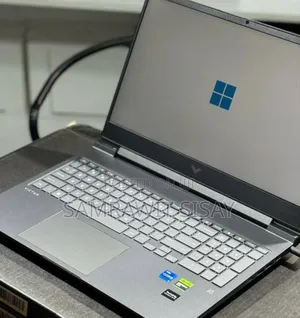 Photo - New Laptop HP Stream Notebook 16GB Intel Core I5 SSD 512GB