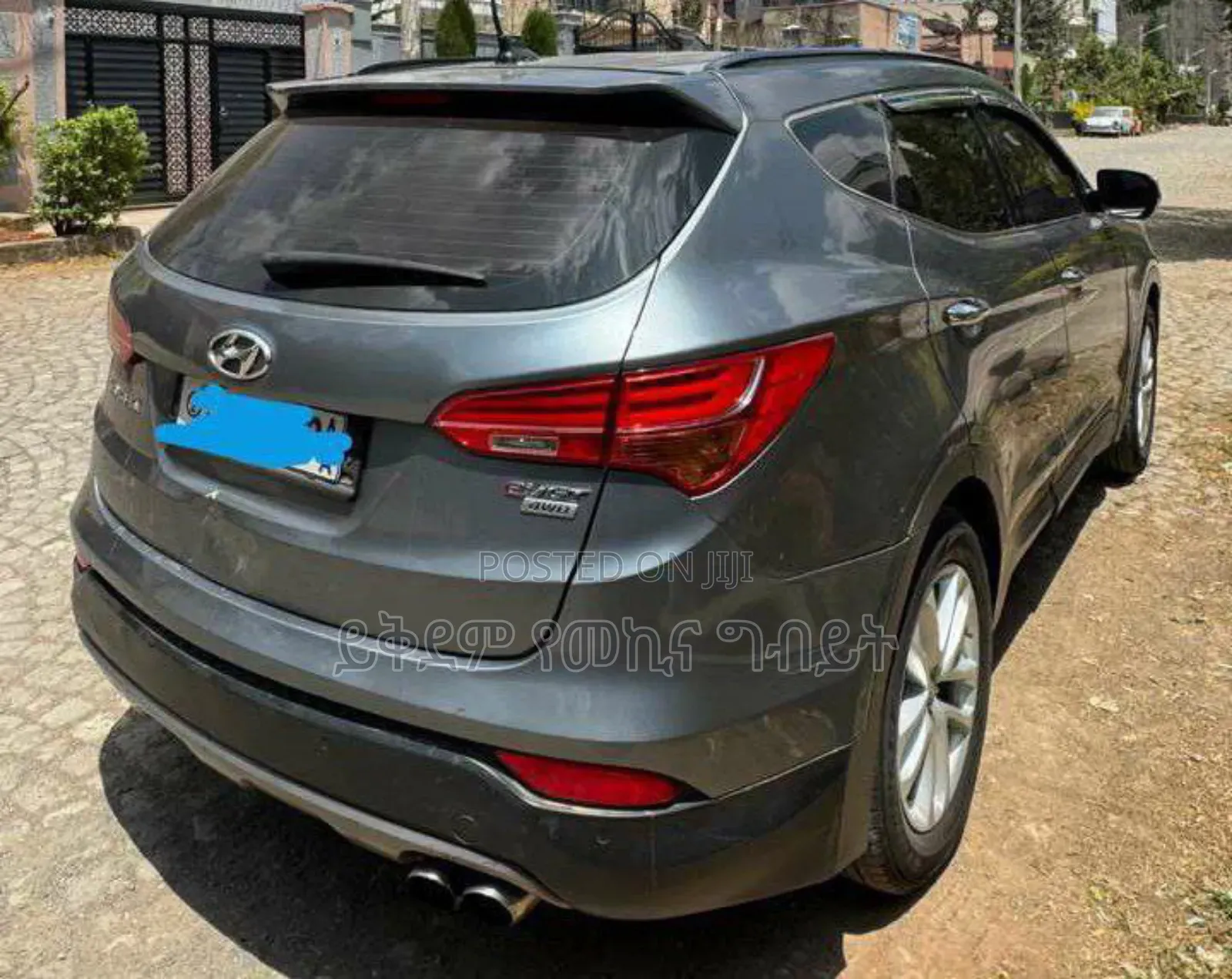 Hyundai Santa Fe 2013 Gray