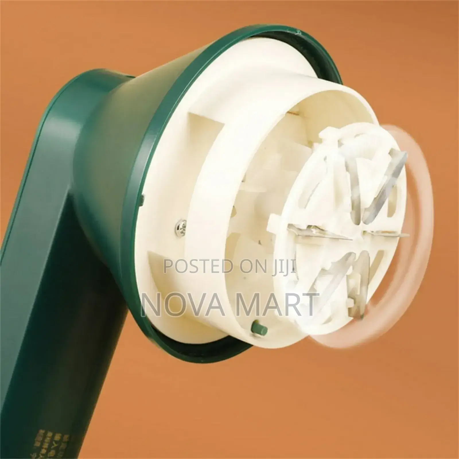 Rechargable Portable Lint Remover