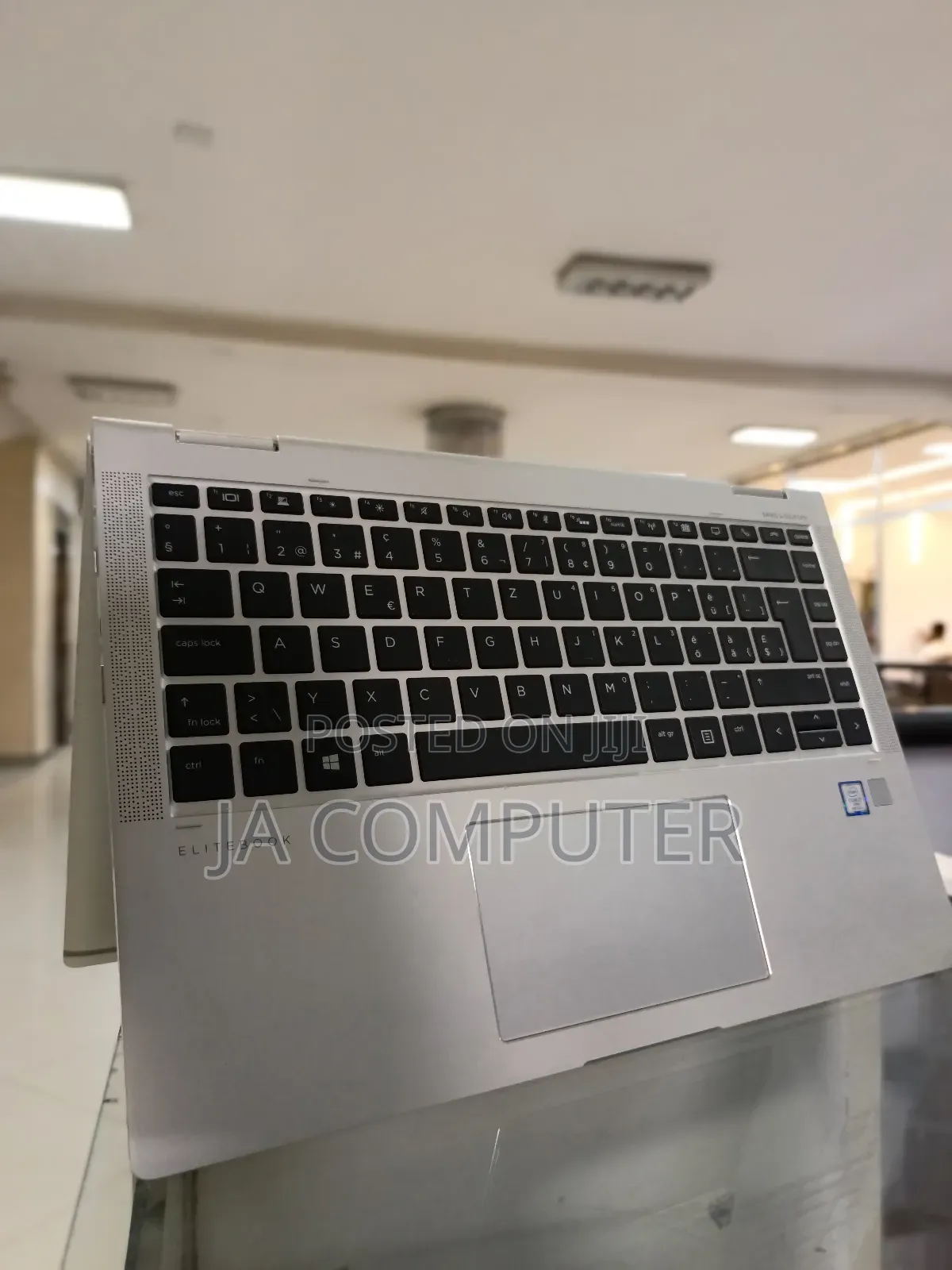 New Laptop HP EliteBook X360 1040 G7 16GB Intel Core I7 SSD 512GB