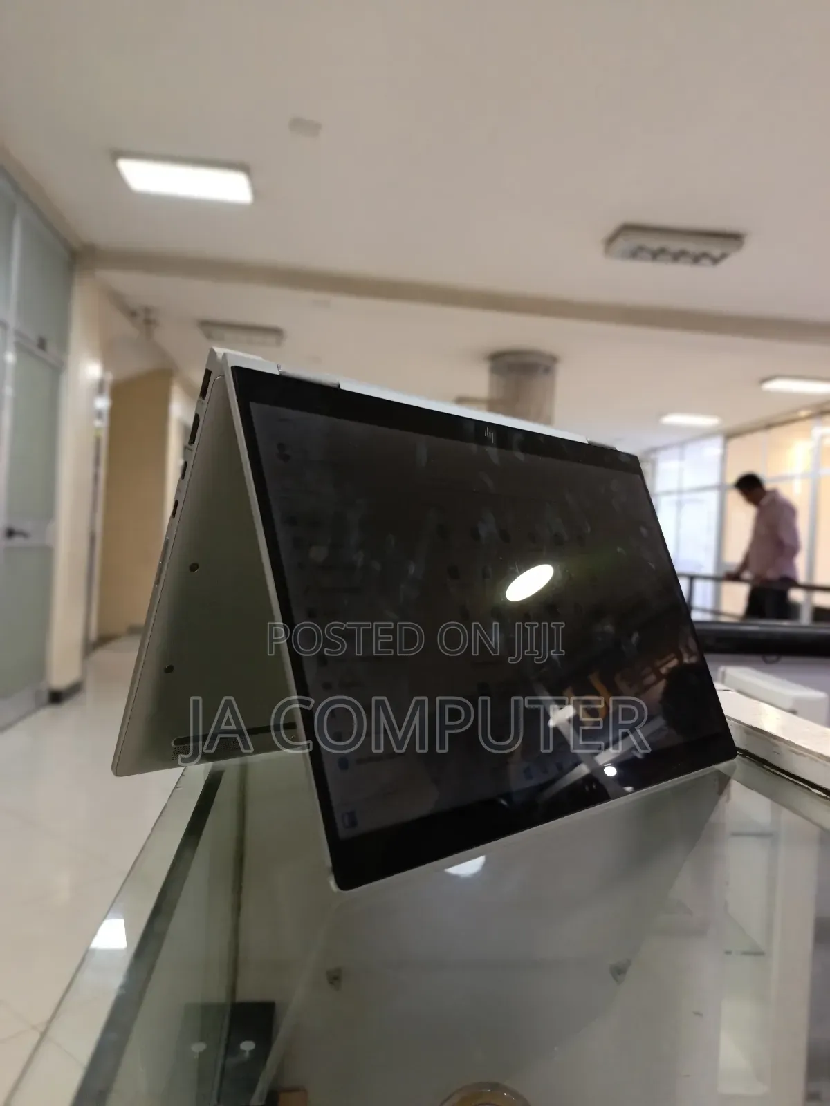 New Laptop HP EliteBook X360 1040 G7 16GB Intel Core I7 SSD 512GB