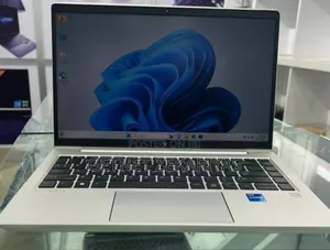 Photo - New Laptop HP EliteBook 840 G9 16GB Intel Core I7 SSD 512GB