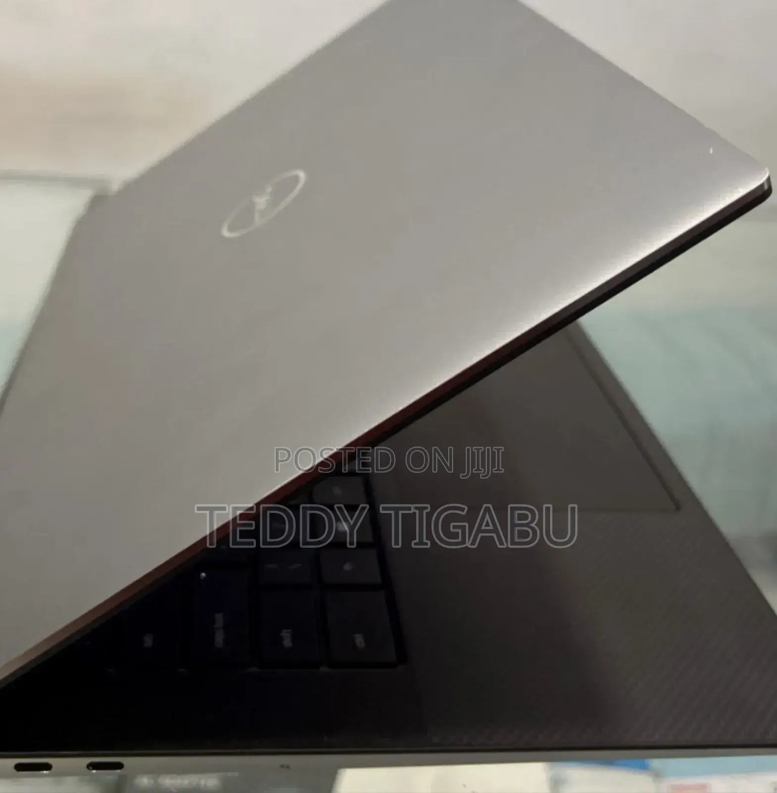 New Laptop Dell Precision 5550 16GB Intel Core I7 SSD 512GB