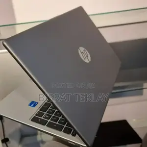 New Laptop HP 250 G10 16GB Intel Core I5 SSD 512GB