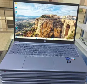New Laptop HP Stream Notebook 16GB Intel Core I7 SSD 1T