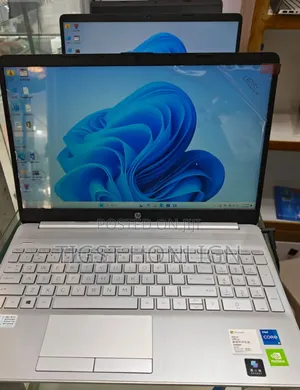 New Laptop HP Stream Notebook 16GB Intel Core I5 SSD 512GB