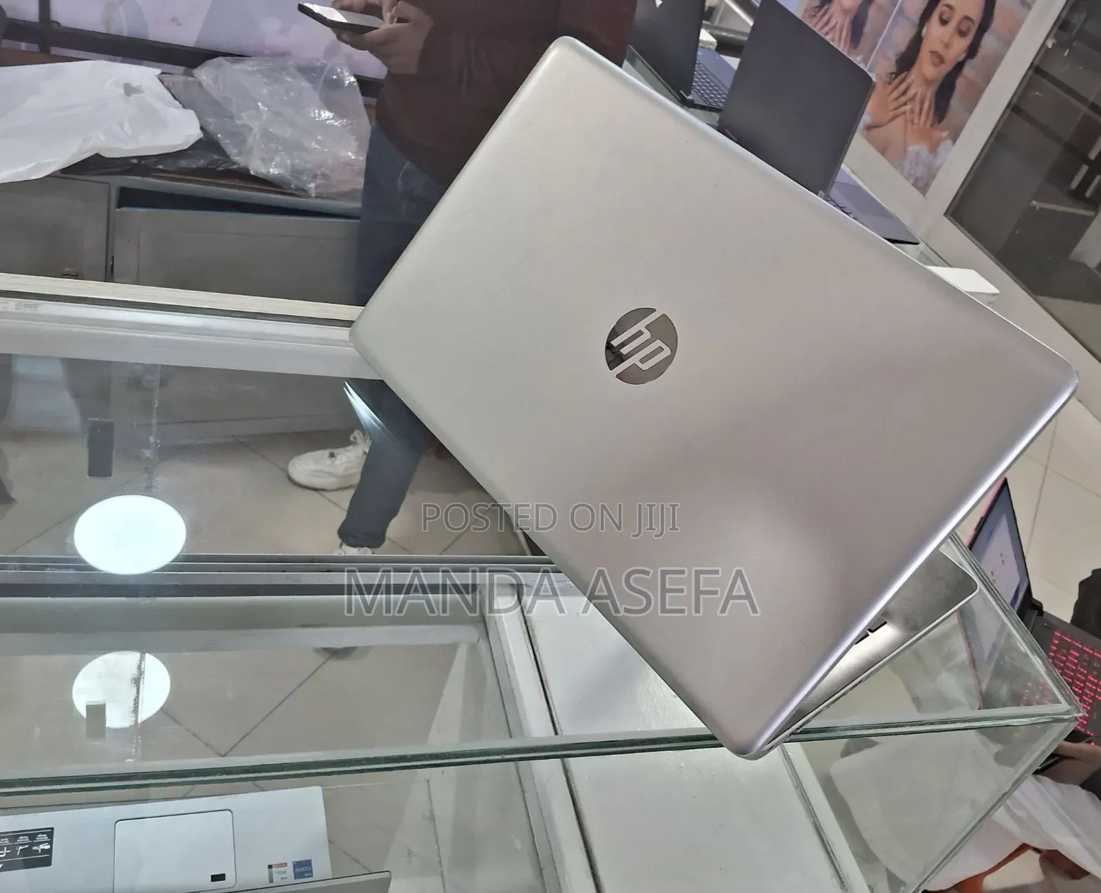 New Laptop HP Stream Notebook 8GB Intel Core I5 HDD 1T