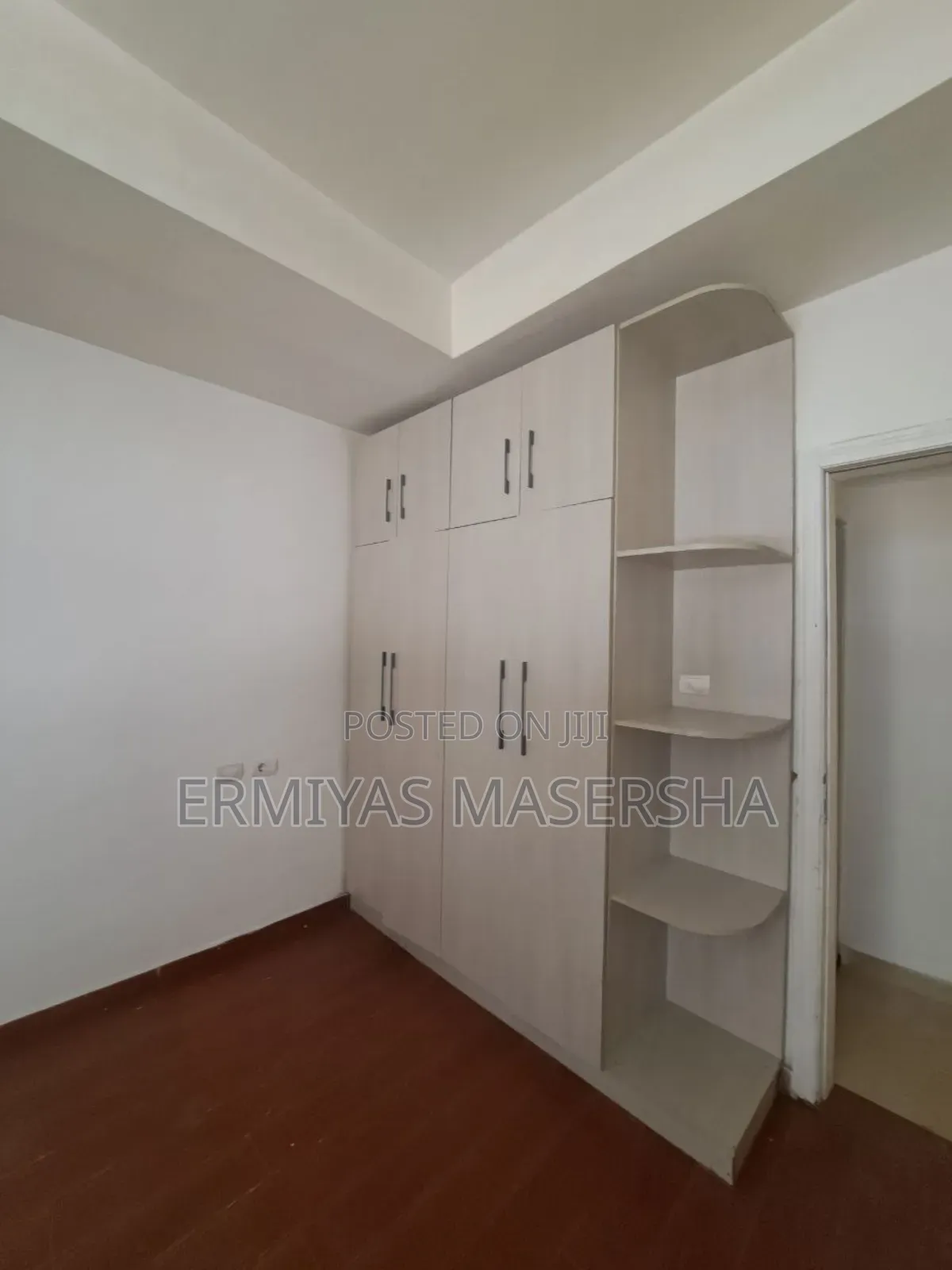 Furnished 3bdrm Apartment in ኖህ, Yeka for sale