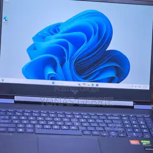 New Laptop HP Victus 16 16GB AMD Ryzen 7 SSD 1T