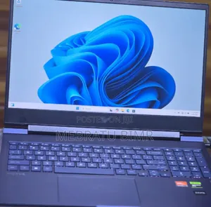 New Laptop HP Victus 16 16GB AMD Ryzen 7 SSD 1T