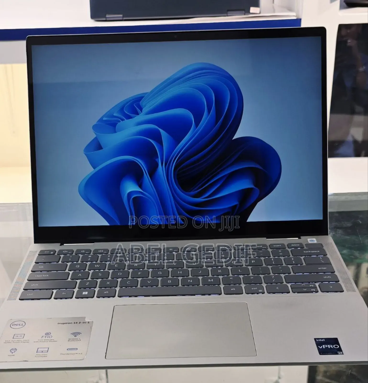 New Laptop Dell Inspiron 14 16GB Intel Core I7 SSD 1T