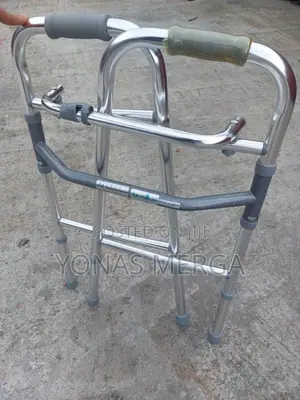 Folding Walker፻救walker With Rubber Foot Mat for Strong Grip