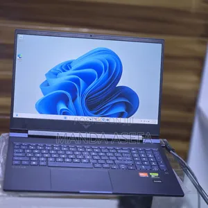 New Laptop HP Victus 16 16GB AMD Ryzen 7 SSD 1T