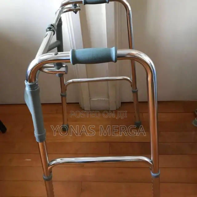 Easy to Roll Over Walker፭慳comfortable Use: Folding Walker