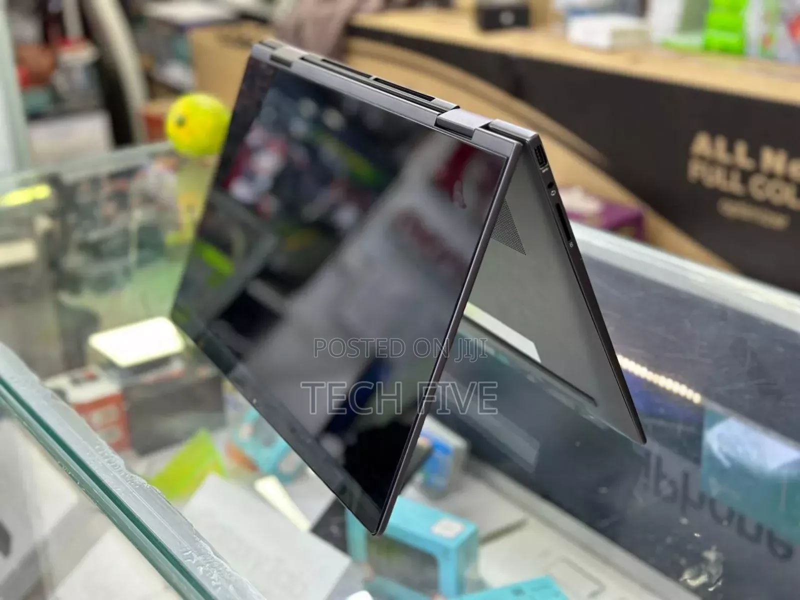 New Laptop Lenovo ThinkPad Yoga 16GB Intel Core I5 SSD 512GB