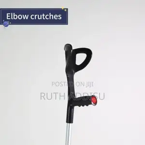 Photo - Crutches走crutches兇crutches尸crutches日crutches手crutches來crutch