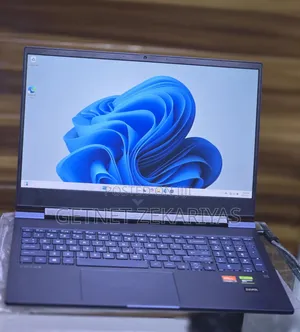 New Laptop HP Victus 15 16GB AMD Ryzen 7 SSD 512GB