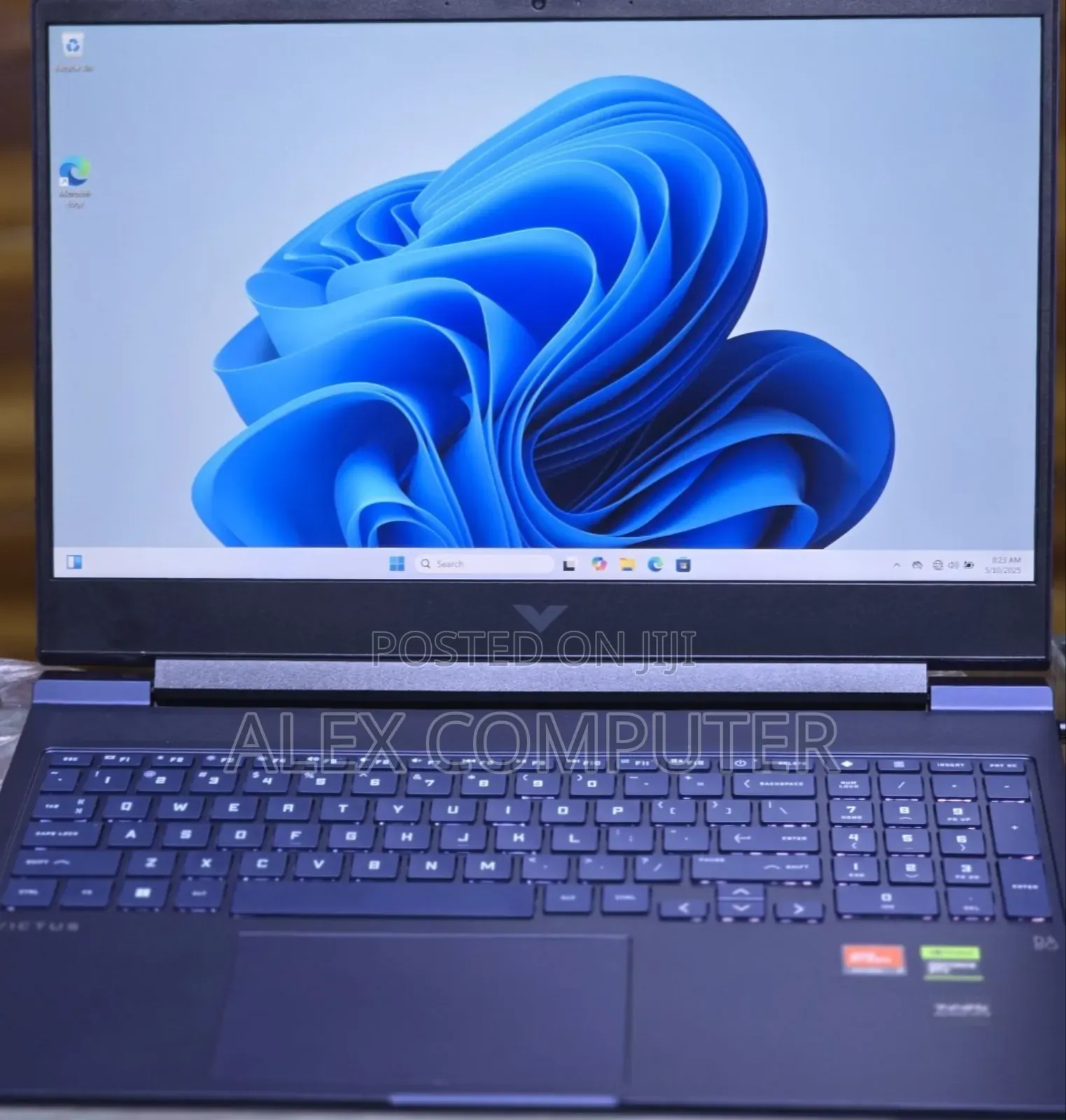 New Laptop HP Victus 15 16GB AMD Ryzen 7 SSD 1T