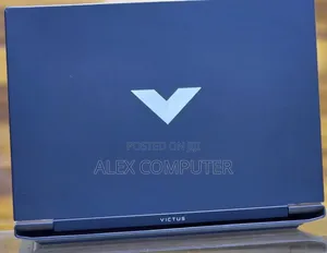 New Laptop HP Victus 15 16GB AMD Ryzen 7 SSD 1T