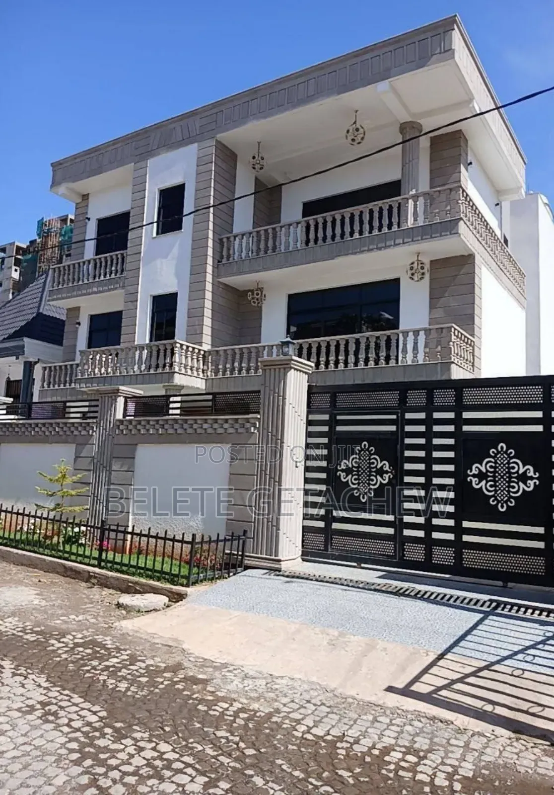 10bdrm House in Ayat, G+2 Luxury, Bole for sale