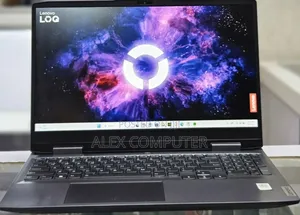 New Laptop Lenovo LOQ 15IRH8 16GB AMD Ryzen 7 SSD 512GB