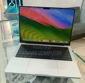 New Laptop Apple MacBook Pro 2023 M3 14-Inch 8GB Apple M3 SSD 512GB