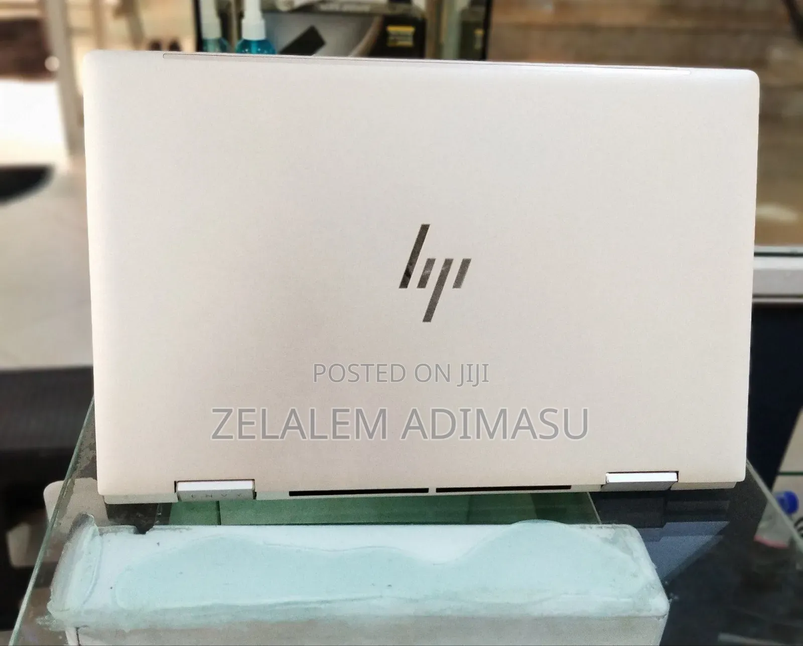 New Laptop HP Envy X360 8GB Intel Core I7 SSD 1T