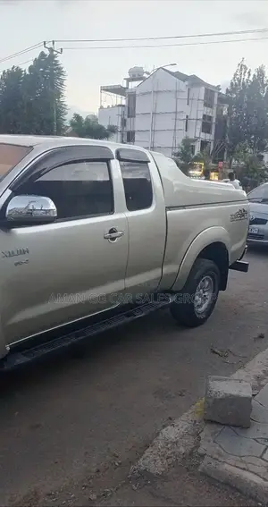 Toyota Hilux 2008 Silver