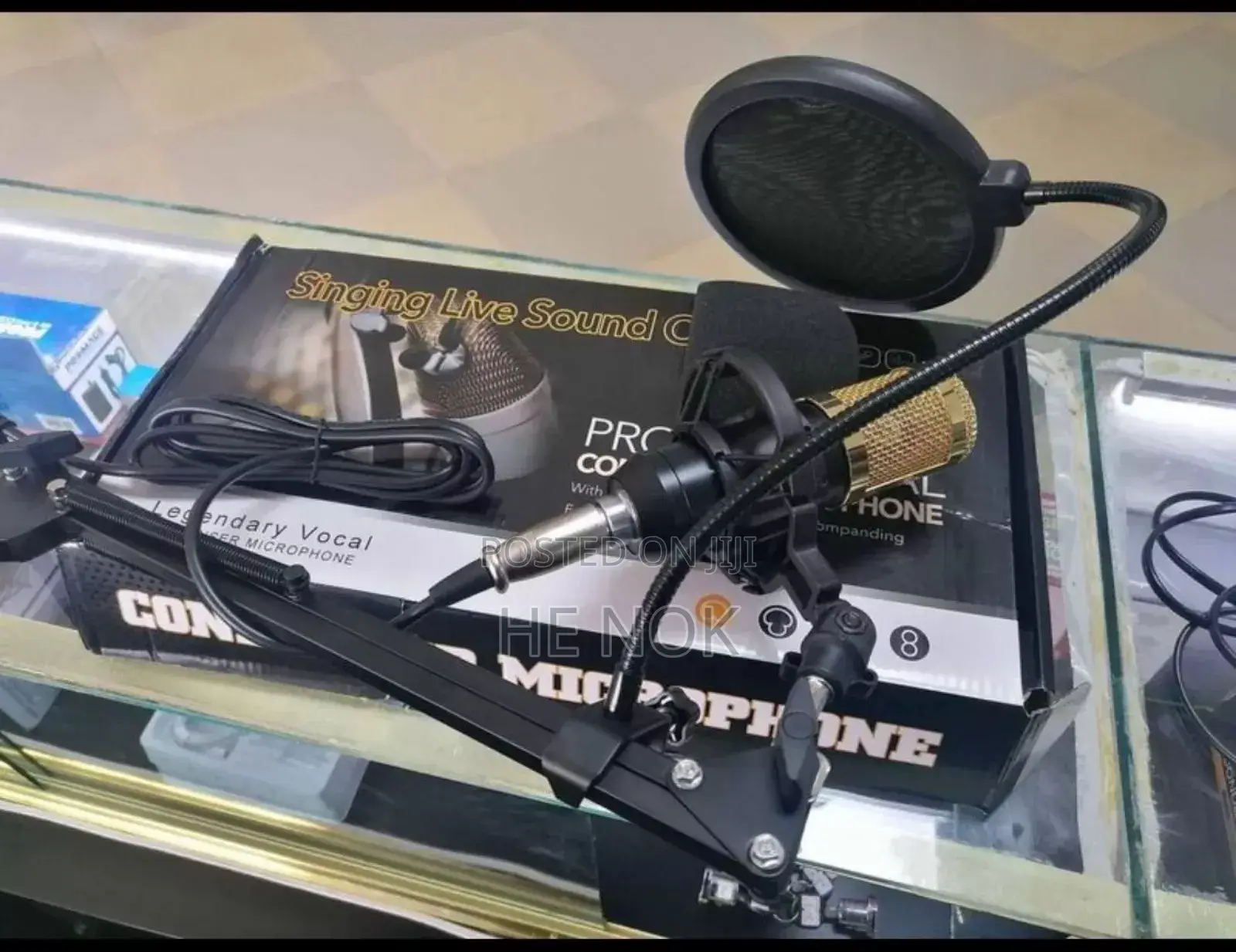 Professional Condenser Microphone With Sound Card
