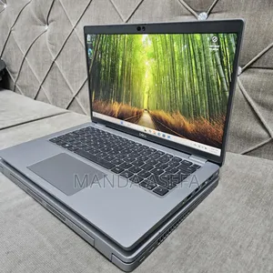 Photo - New Laptop Dell 16GB Intel Core I5 SSD 256GB