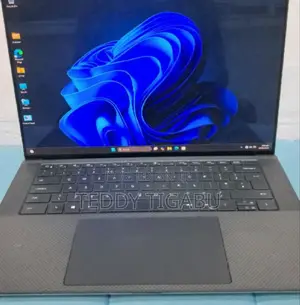 Photo - New Laptop Dell Precision 5550 16GB Intel Core I7 SSD 512GB